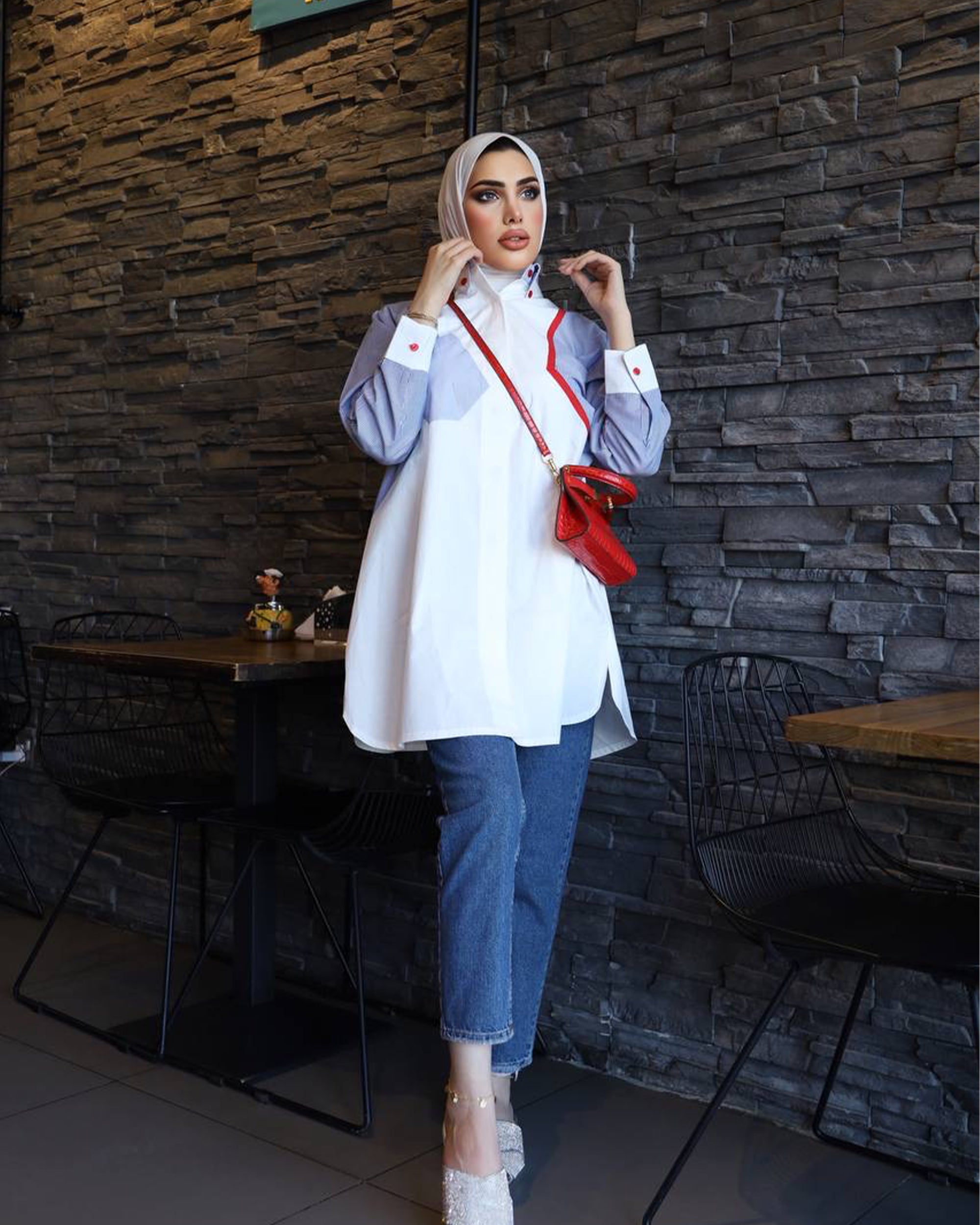 Shirt Model 1037 - Poplin - White & Blue