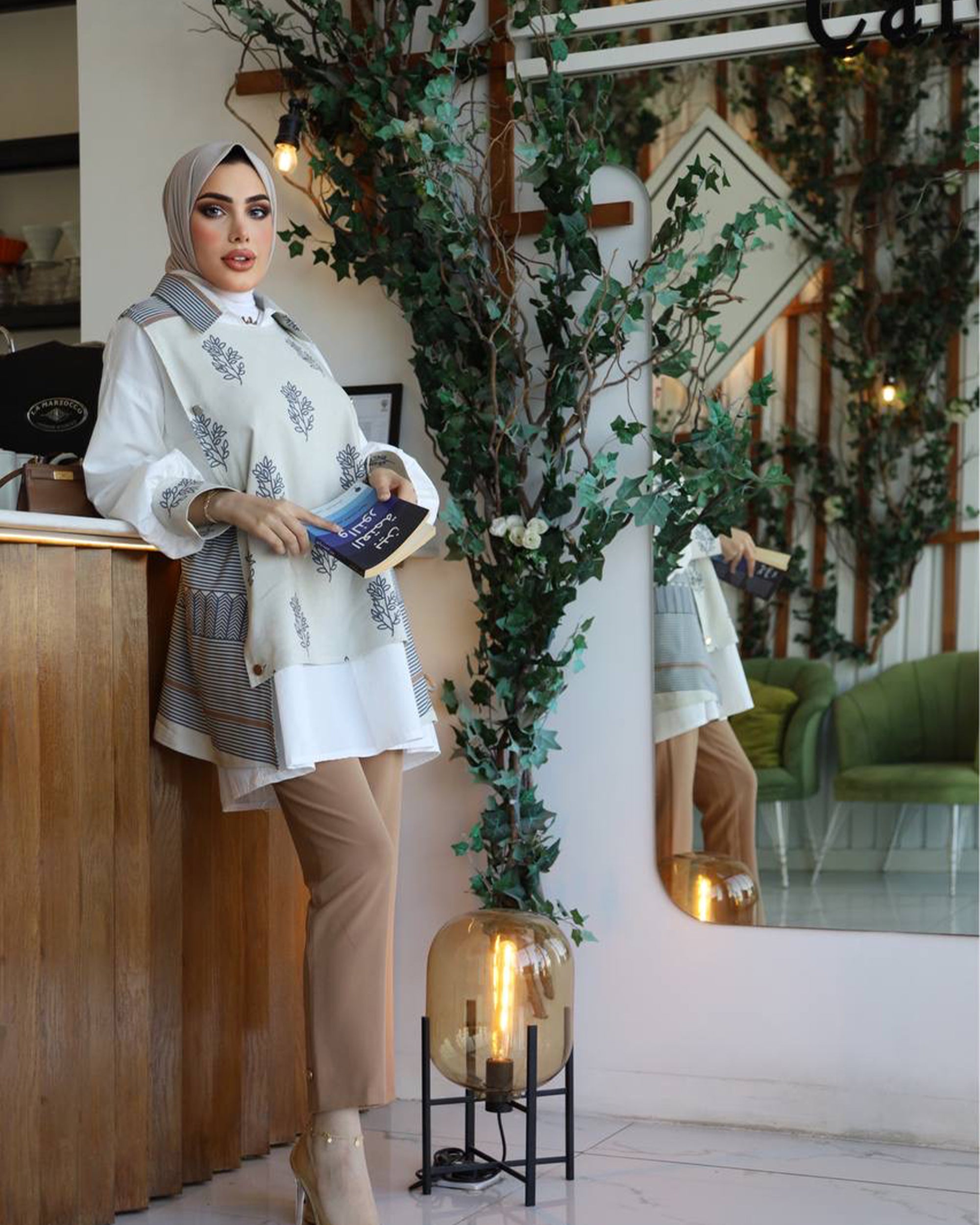 Shirt & Vest Model 1038 - Poplin & Linen - White & Gray