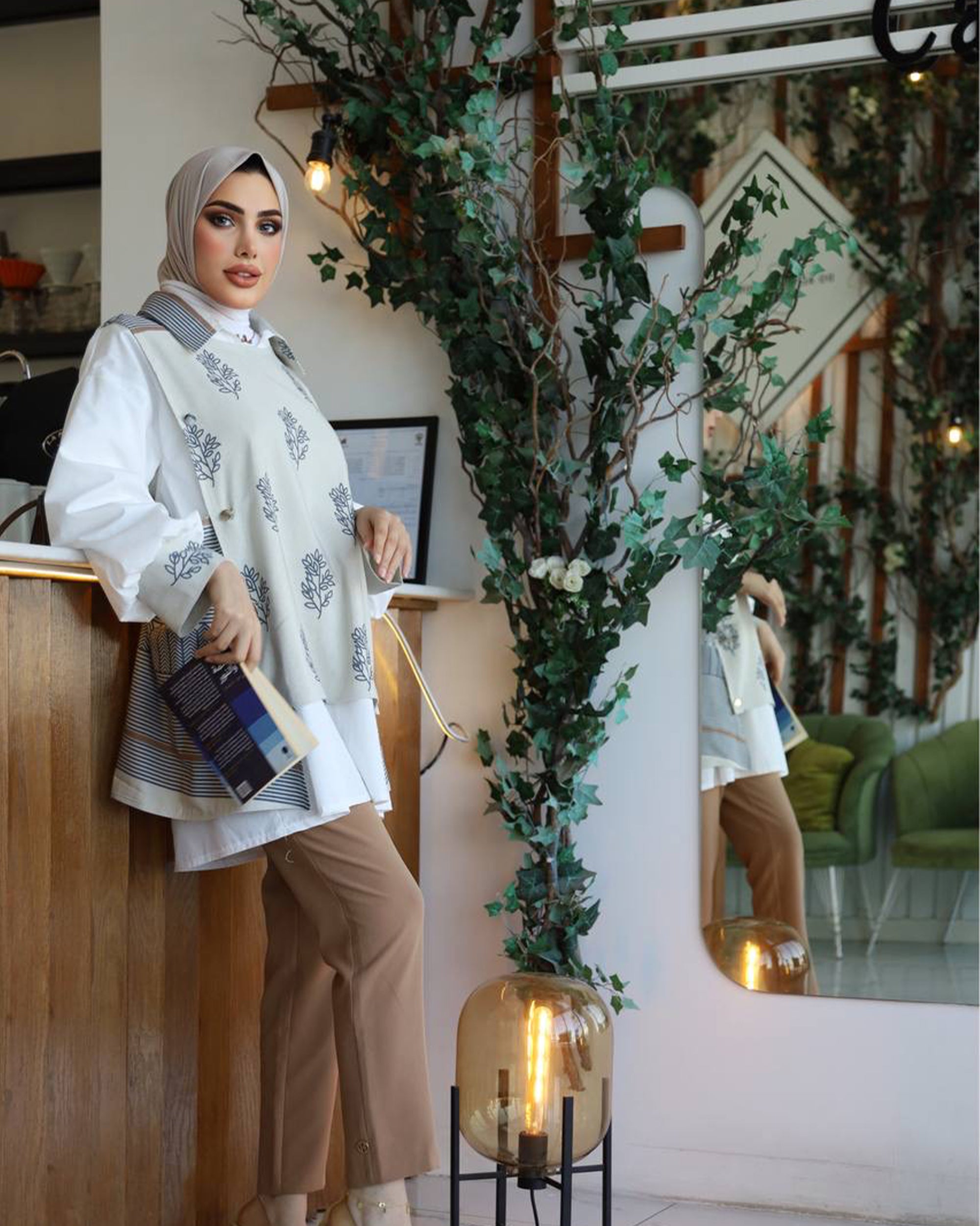 Shirt & Vest Model 1038 - Poplin & Linen - White & Gray