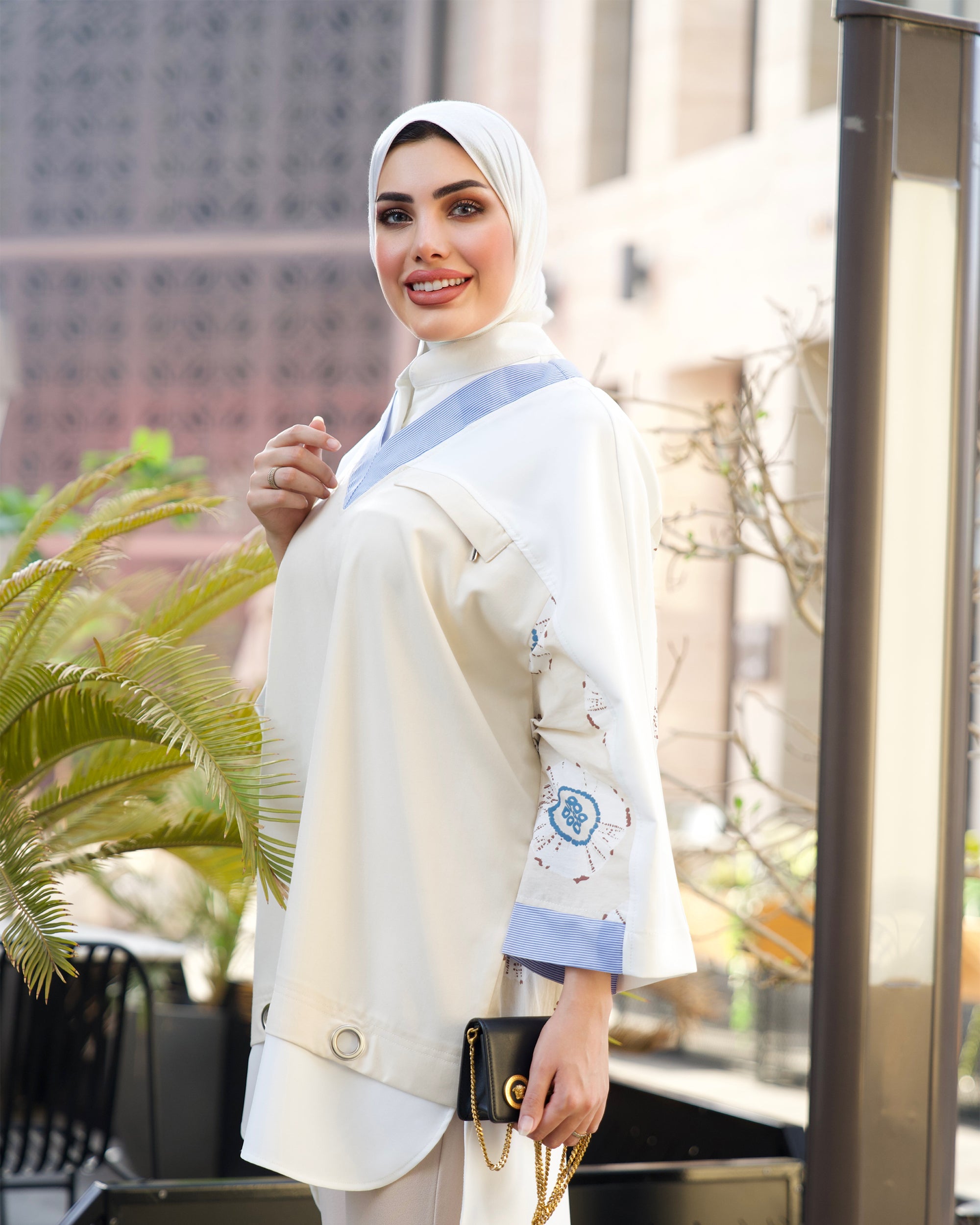 Shirt Model 1052 - Poplin & Cotton - Beige