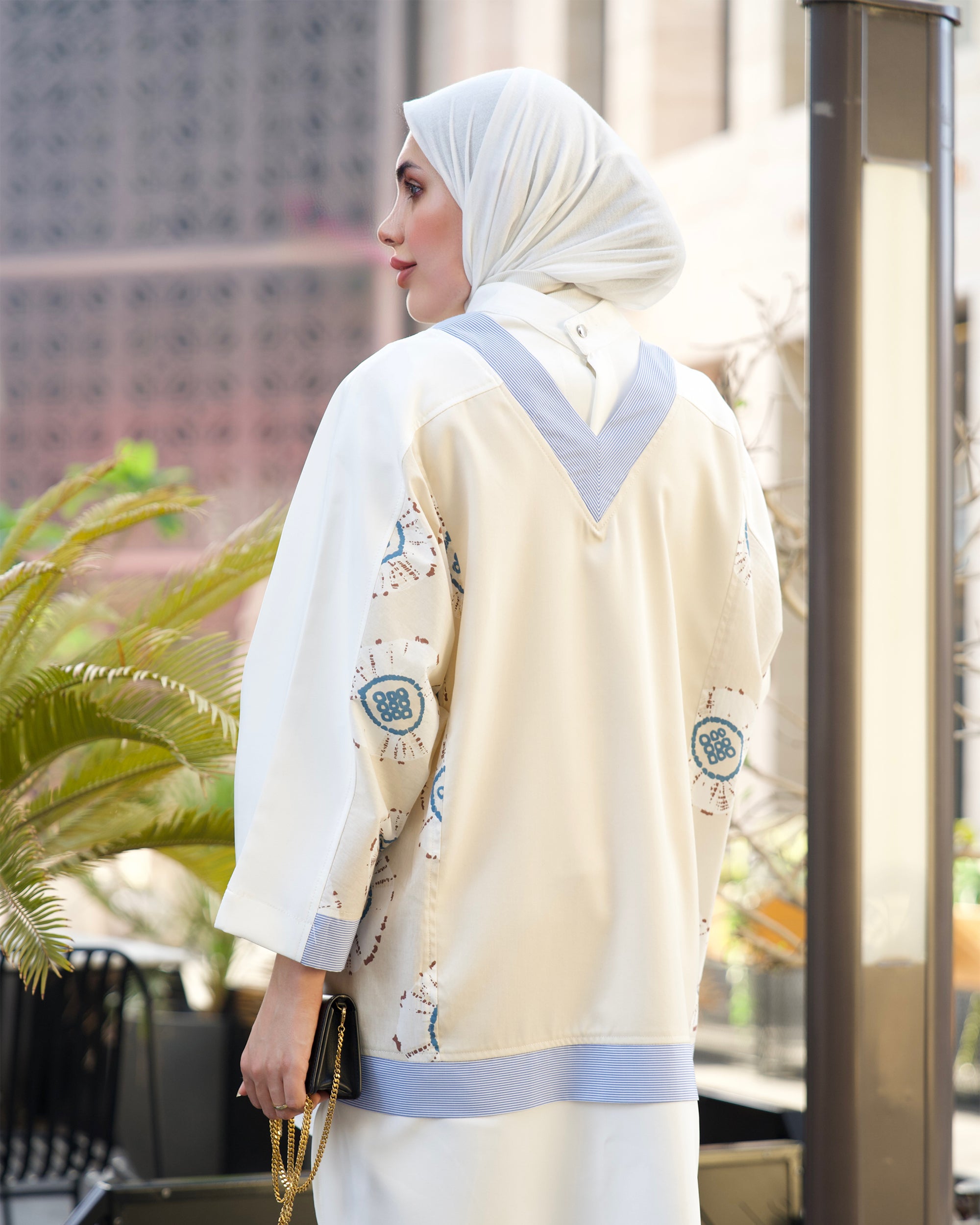 Shirt Model 1052 - Poplin & Cotton - Beige