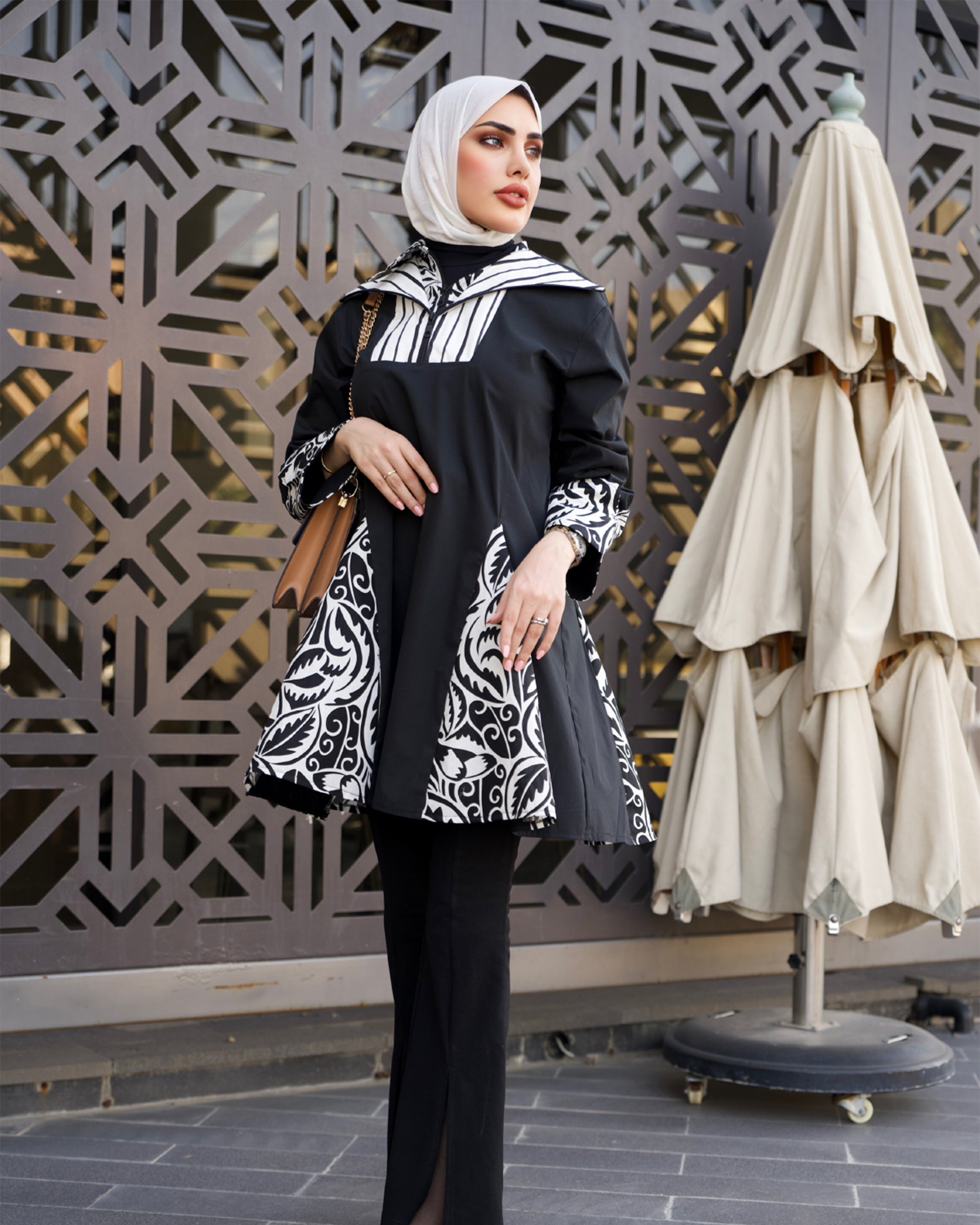 Shirt Model 1053 - Poplin - Black & White