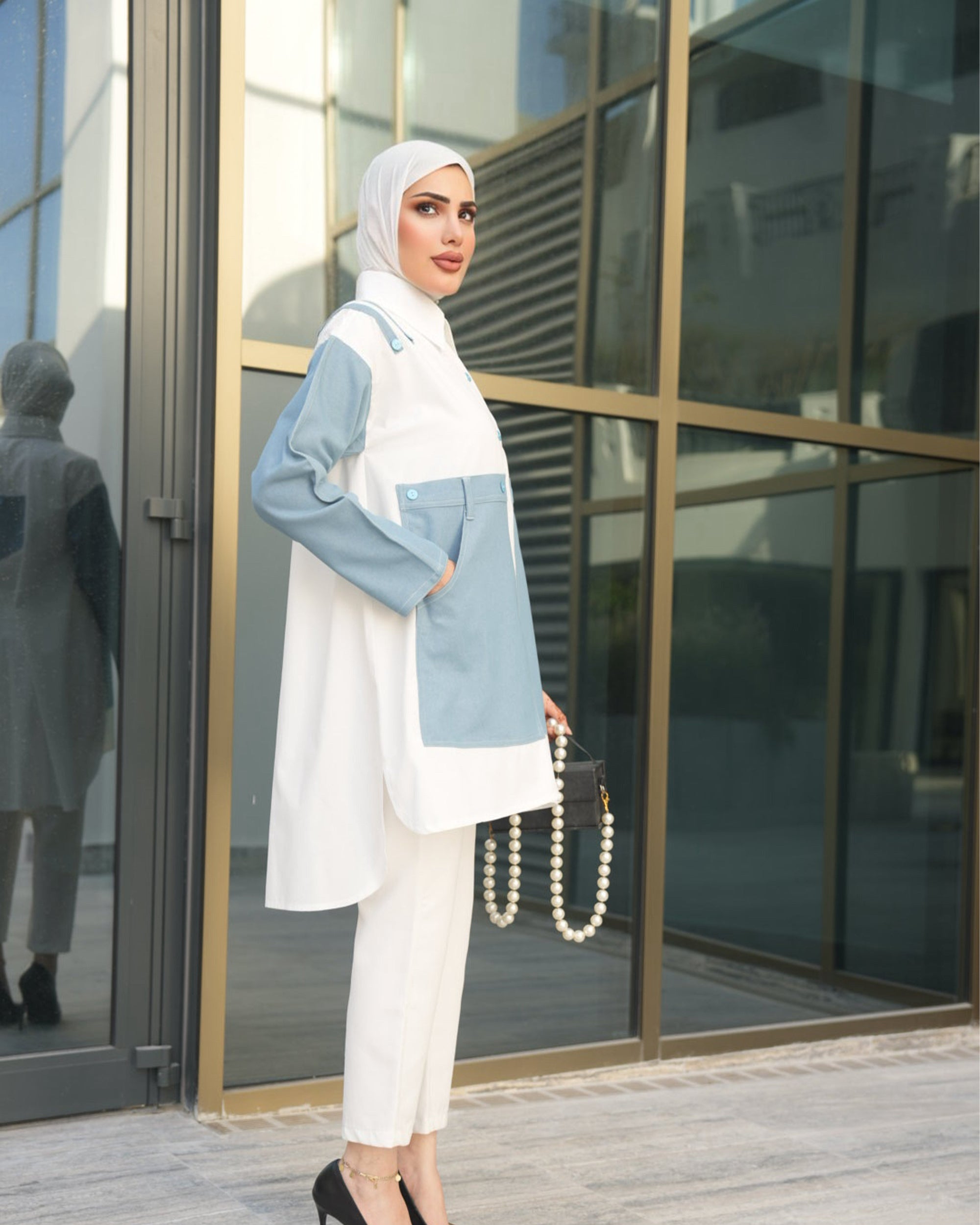 Shirt Model 1072 - Poplin & Jeans - White & Blue