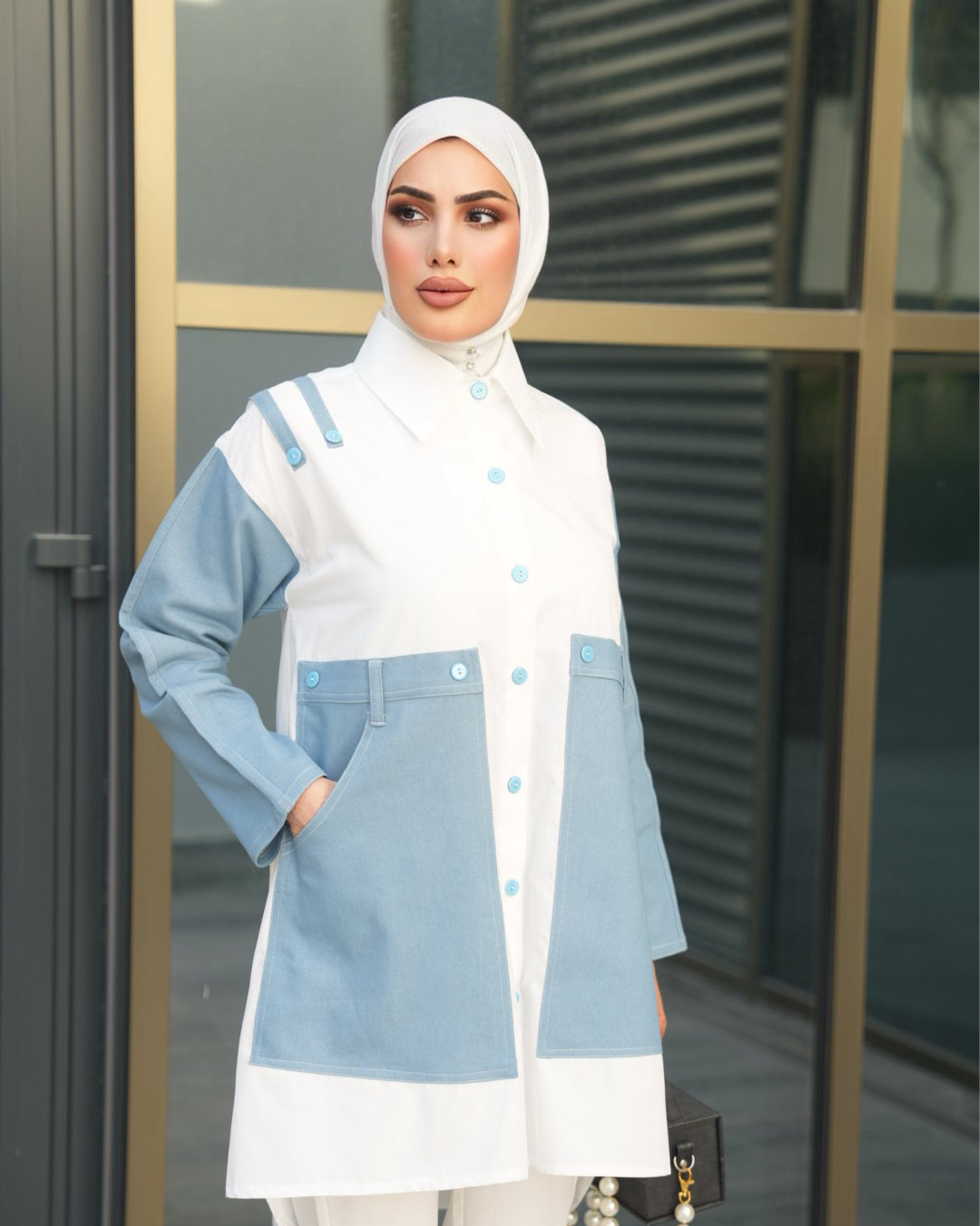 Shirt Model 1072 - Poplin & Jeans - White & Blue