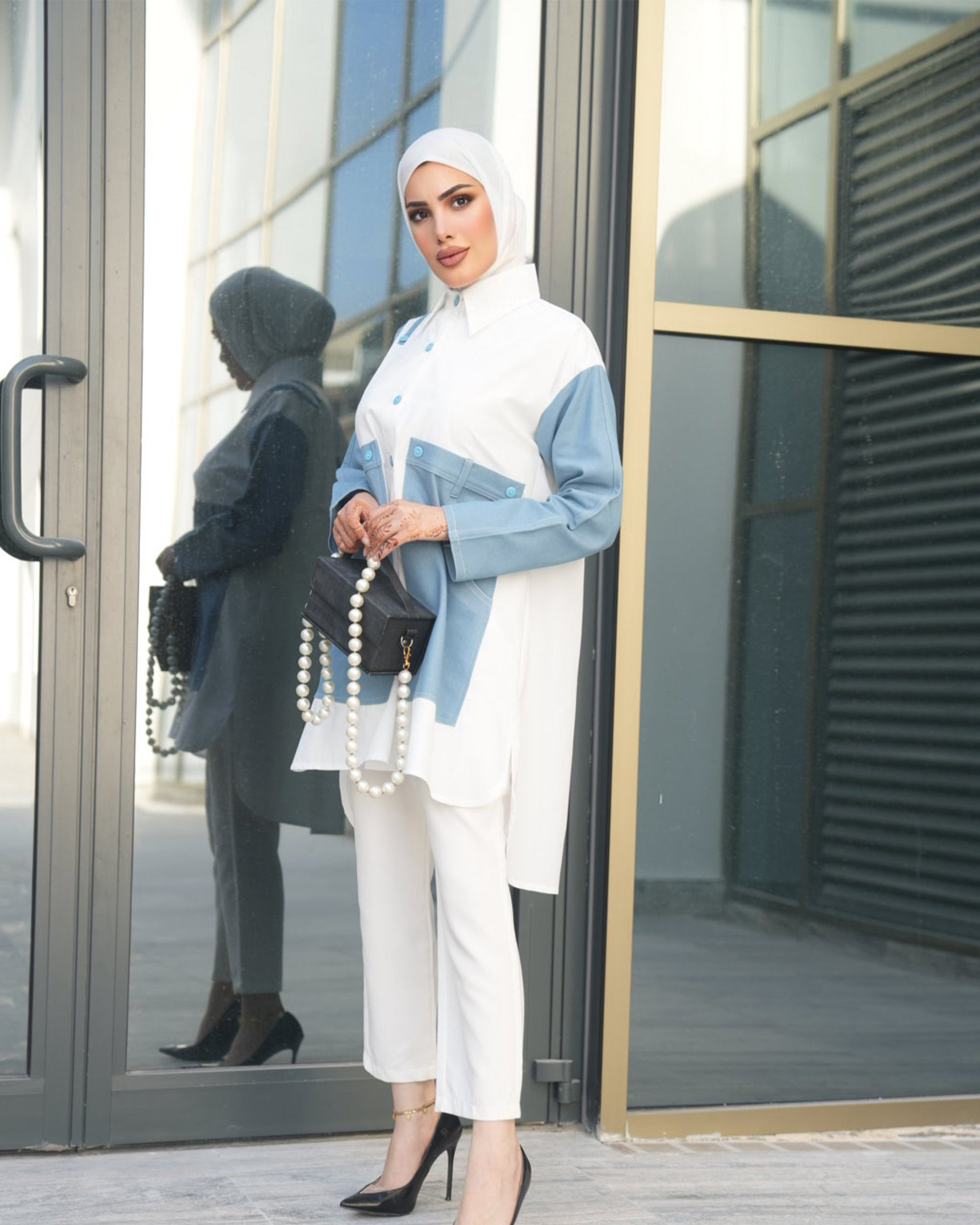 Shirt Model 1072 - Poplin & Jeans - White & Blue