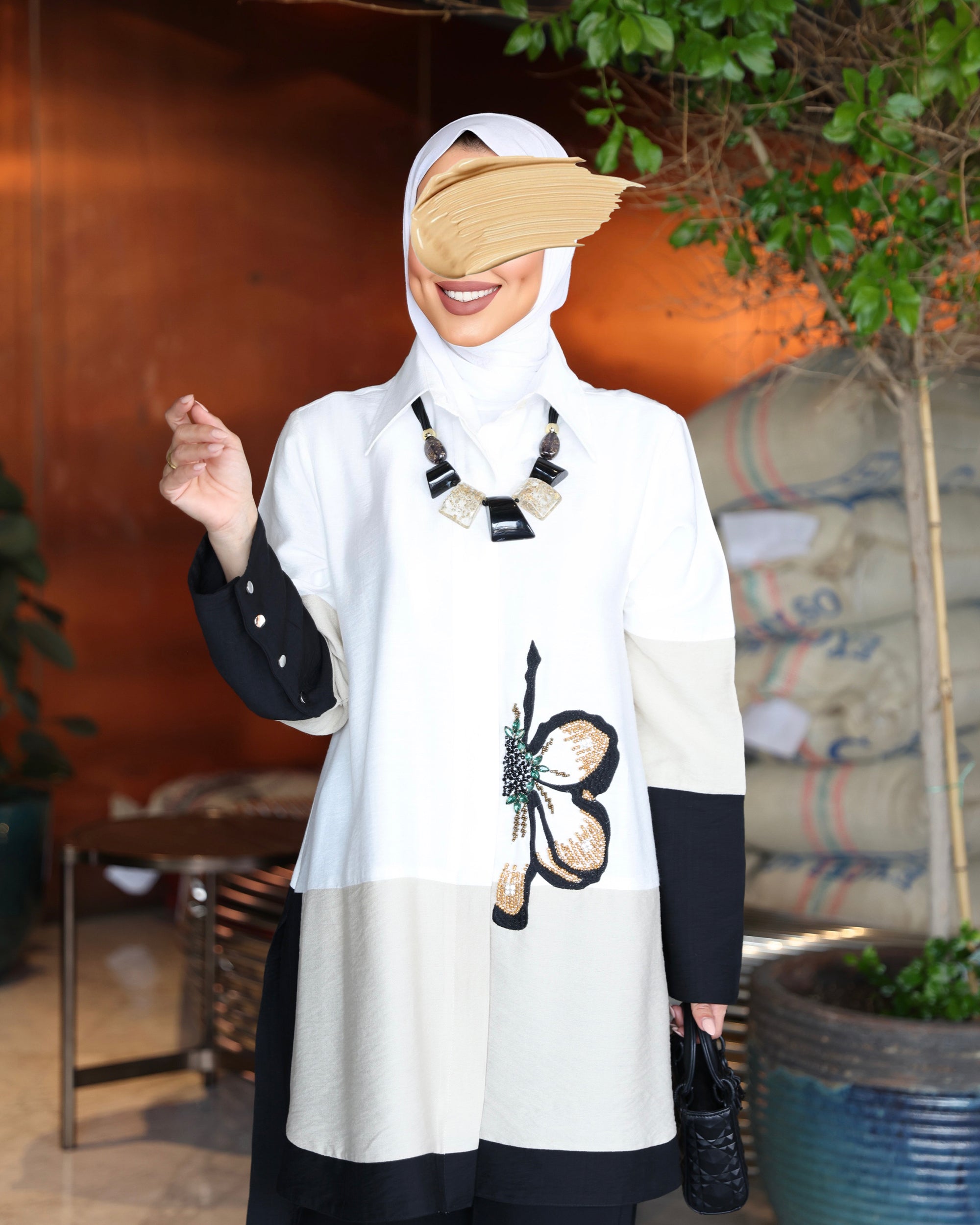 Shirt Model 1085 - Linen - White & Black