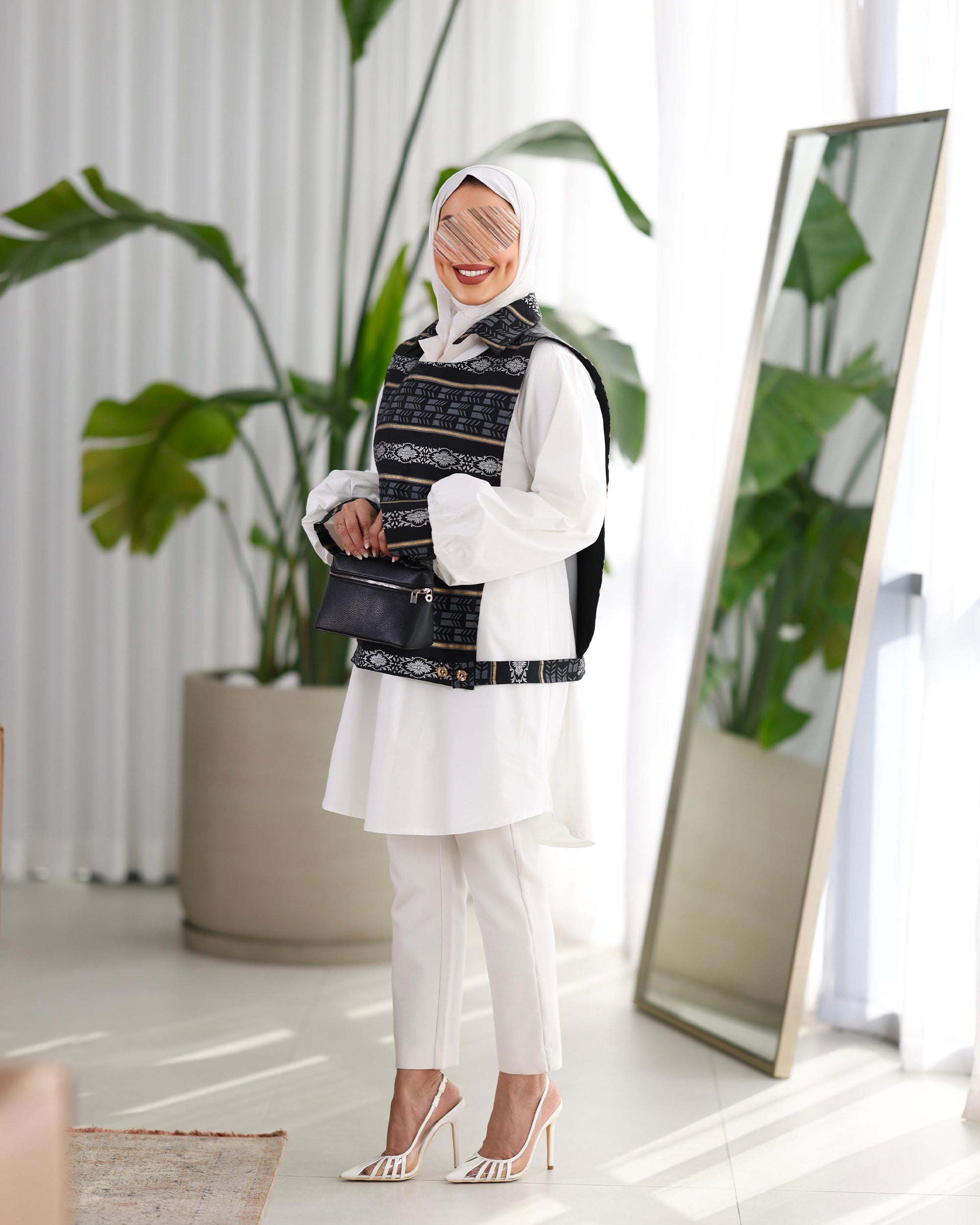 Shirt & Vest Model 1103 - Poplin & Linen - White & Black