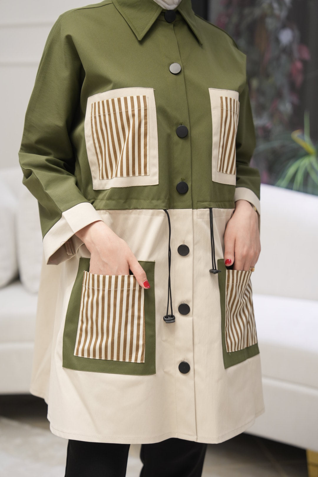 Shirt Model 1110 - Parachute - Olive & Cream Beige