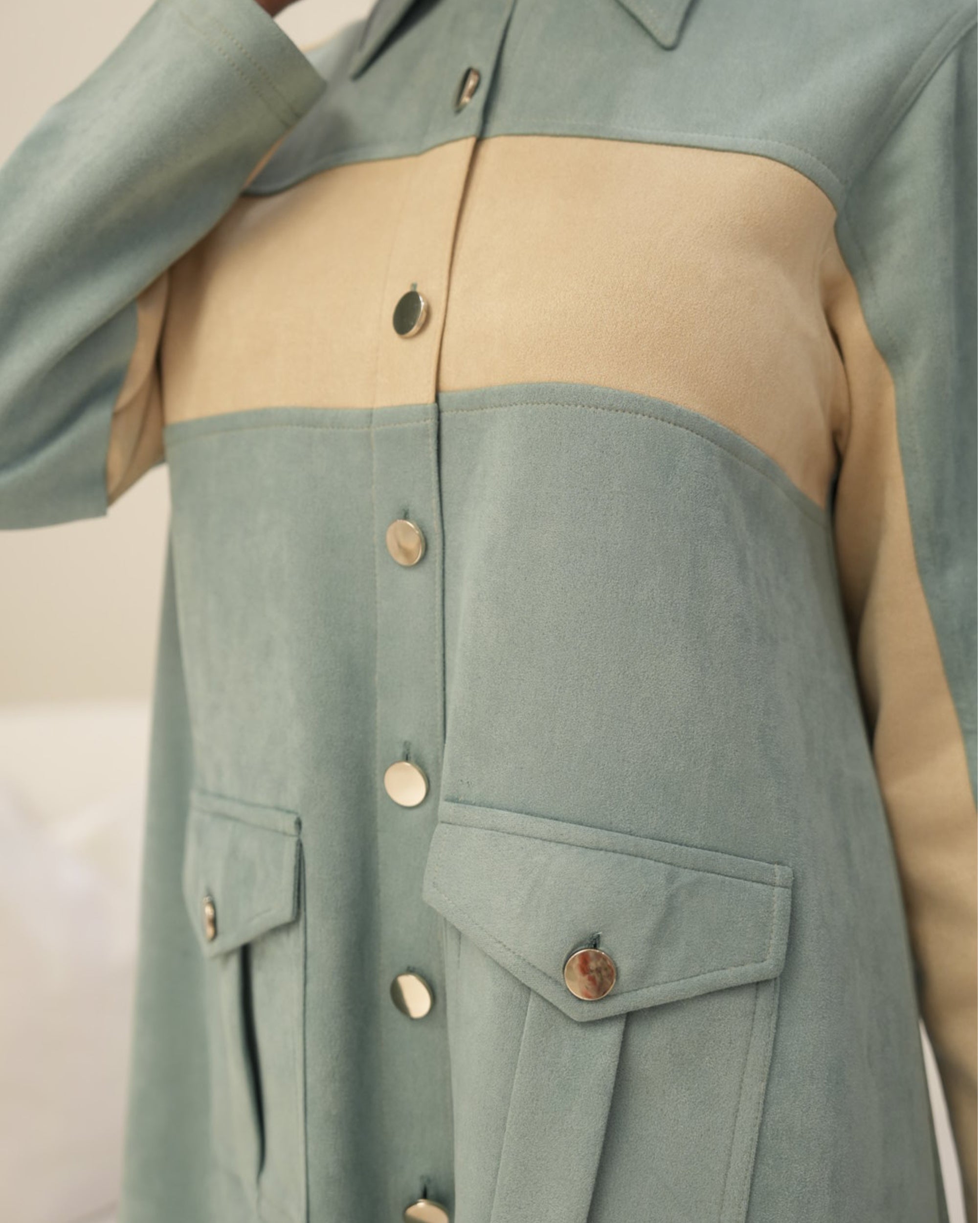 Shirt Model 1112 - Chamois - Light Blue & Cream Beige