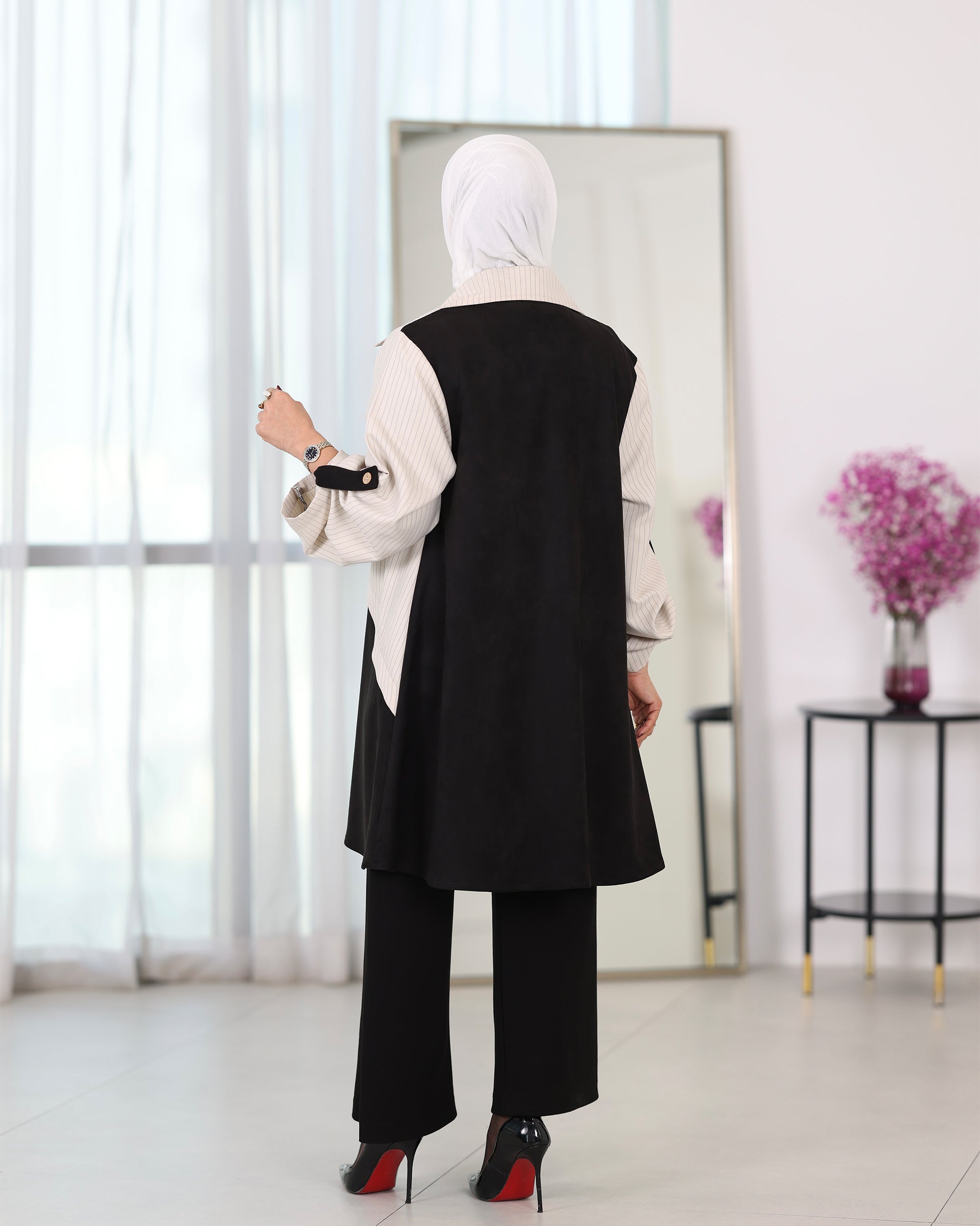 Shirt Model 1115 - Chamois - Cream Beige & Black