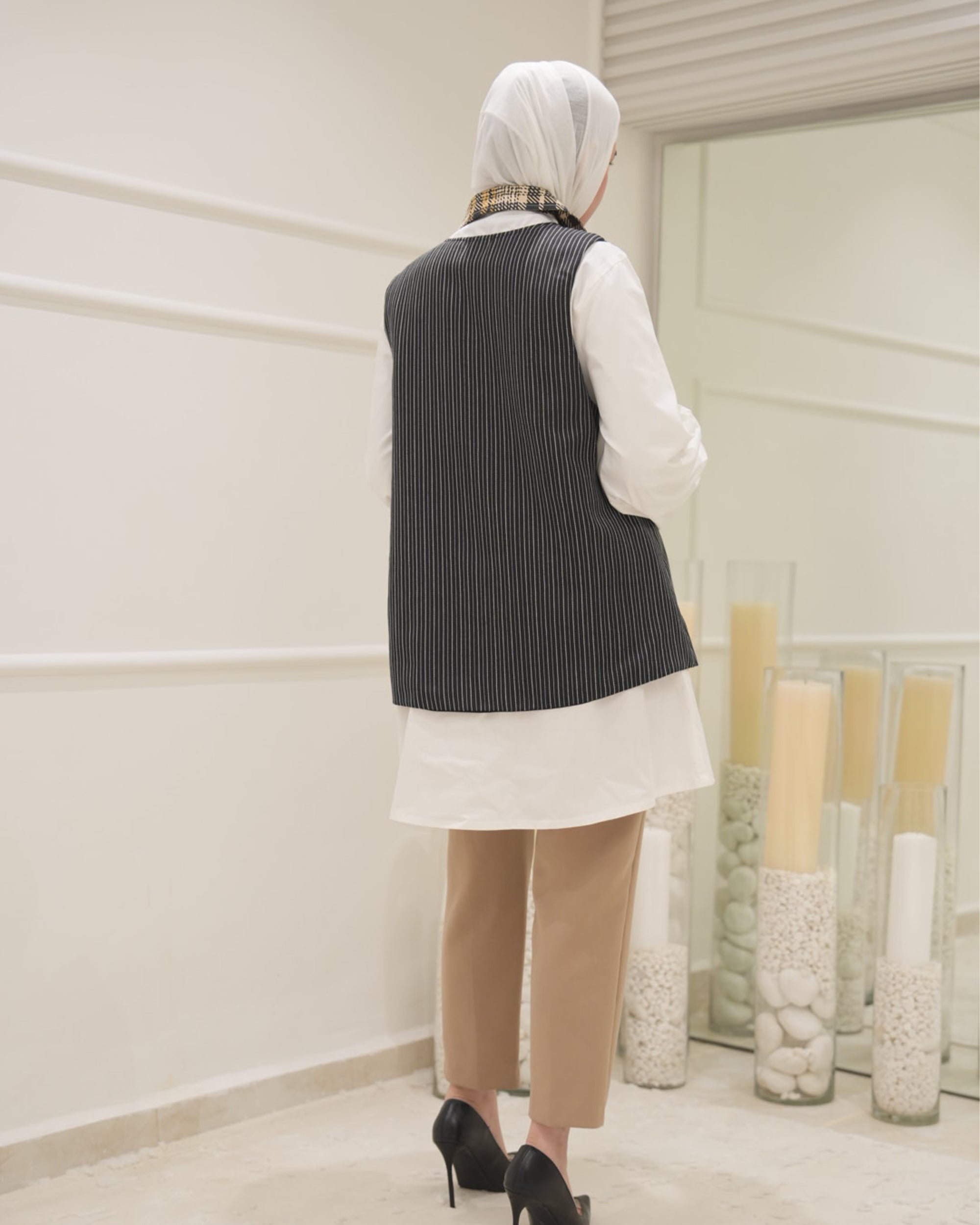 قميص و فيست موديل 1122 - بوبلين - أبيض وأسود