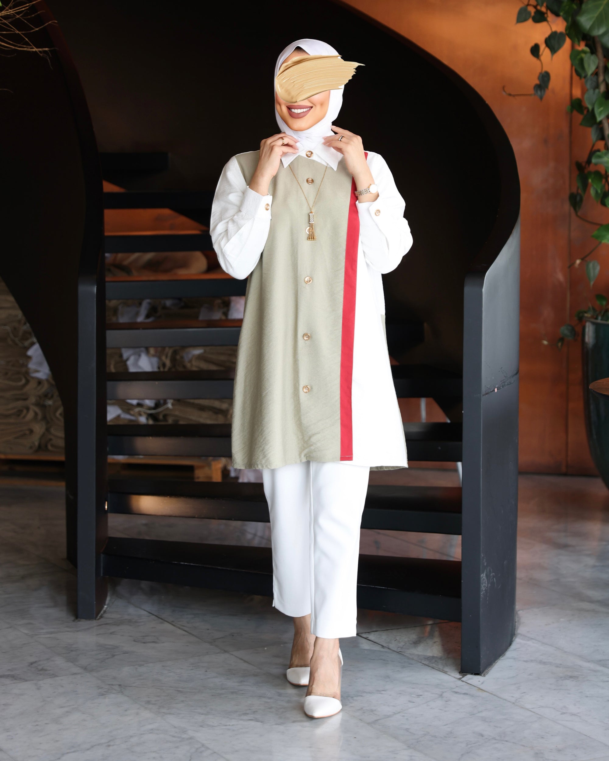 Shirt Model 1084 - Linen - Beige & White