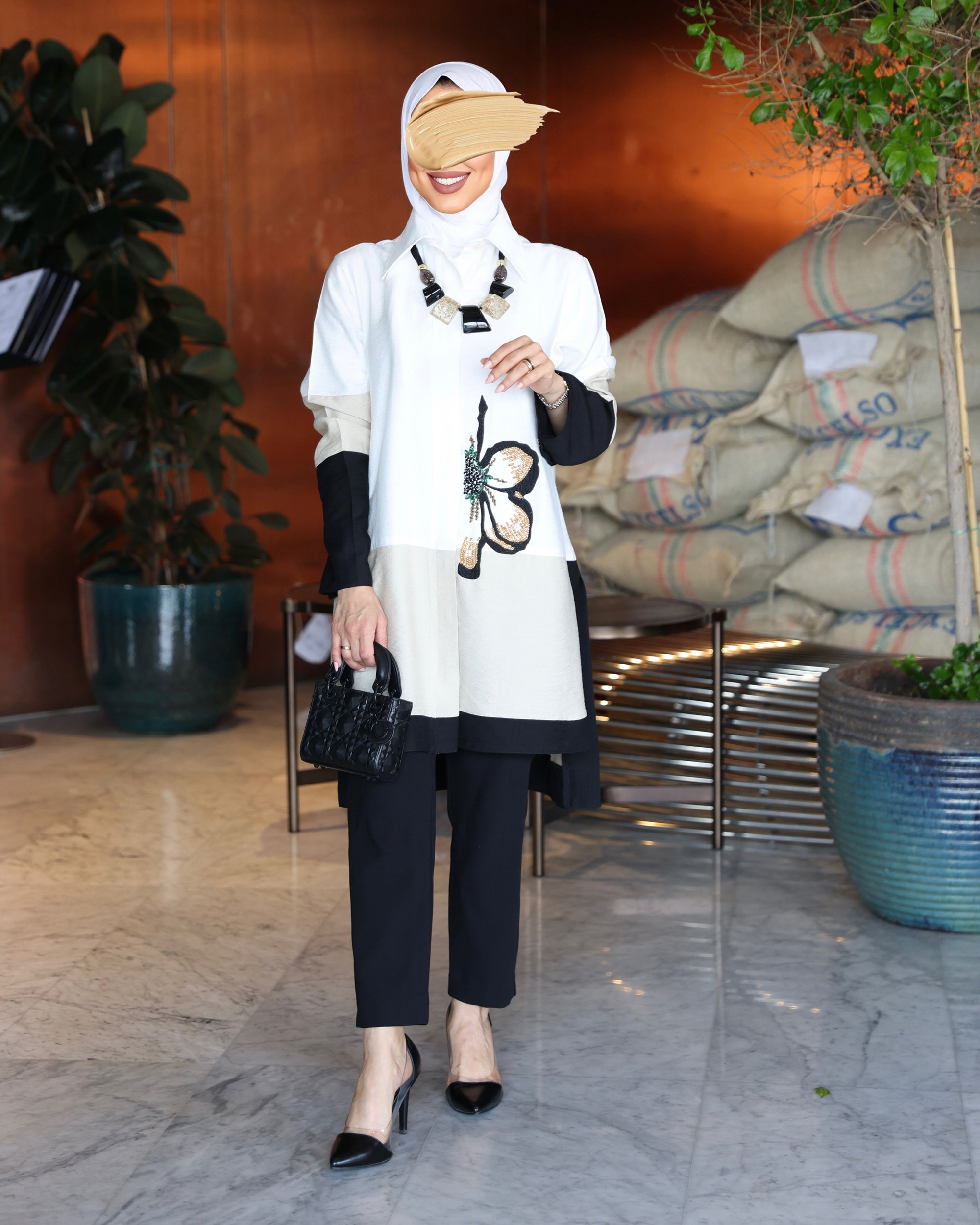 Shirt Model 1085 - Linen - White & Black